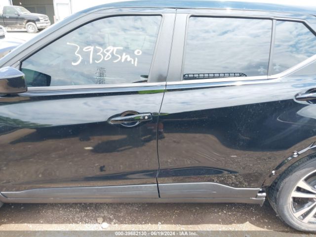 3N1CP5CU5KL564174 Nissan KICKS SV