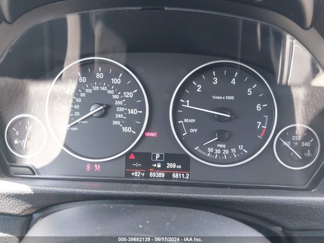 BMW 320i 2018 WBA8A9C58JAH14126 Image 7
