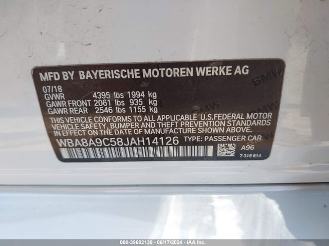 BMW 320i 2018 WBA8A9C58JAH14126 Image 9