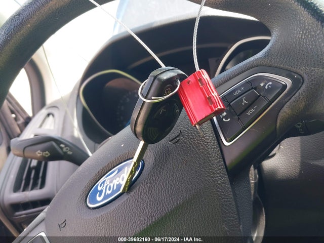Ford FOCUS SE 2015 1FADP3F20FL293189 Image 11