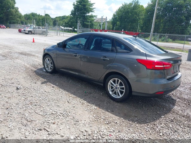 Ford FOCUS SE 2015 1FADP3F20FL293189 Image 3