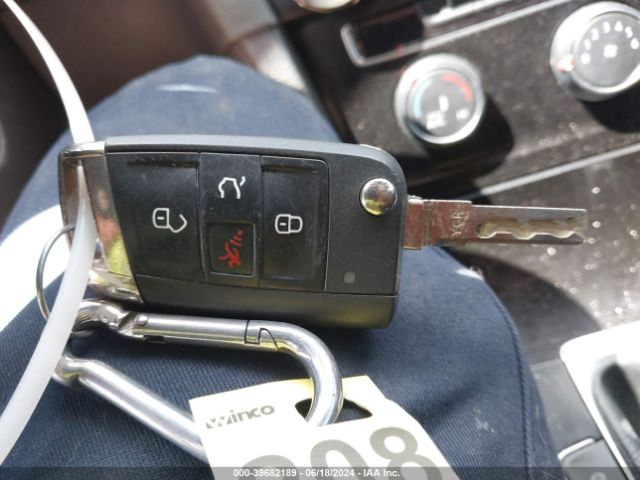 3VWYT7AU2FM052057 Volkswagen Golf Gti 2.0t S 2-door