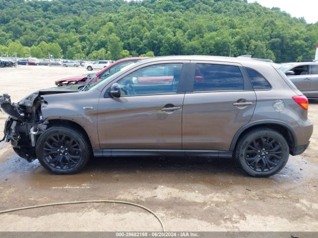 JA4AR3AUXKU029850 Mitsubishi Outlander Sport 2.0 Le