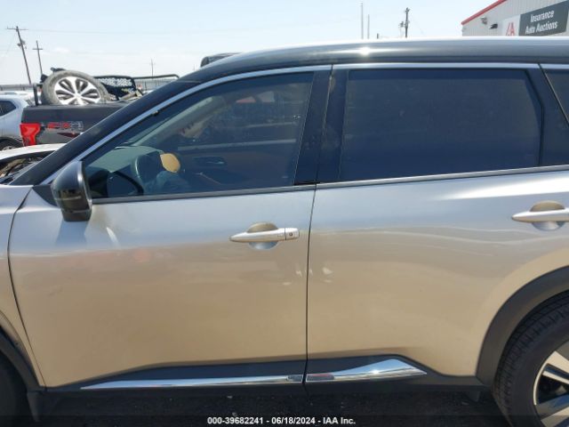 JN8AT3DC1MW106871 Nissan Rogue Platinum Fwd