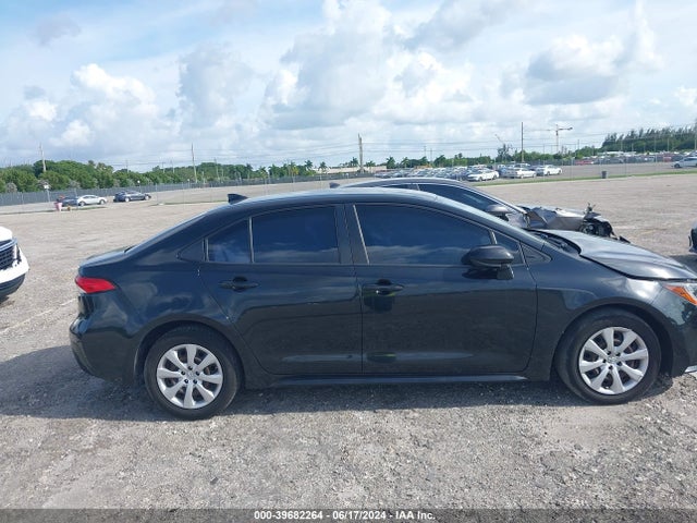 Toyota COROLLA LE 2021 JTDEPMAE2MJ125312 Image 13