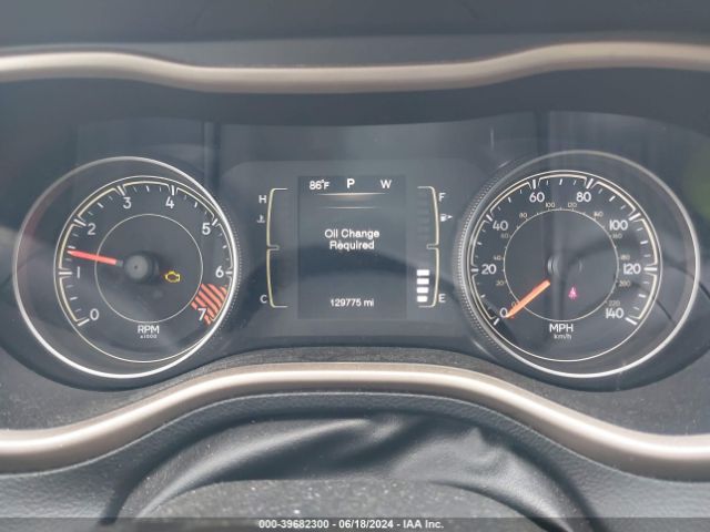 1C4PJLCB3FW791284 Jeep Cherokee Latitude