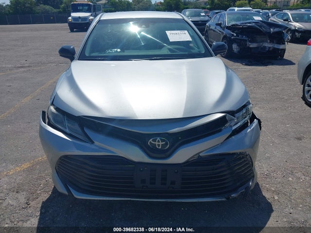 Toyota CAMRY LE 2018 4T1B11HKXJU085775 Image 12