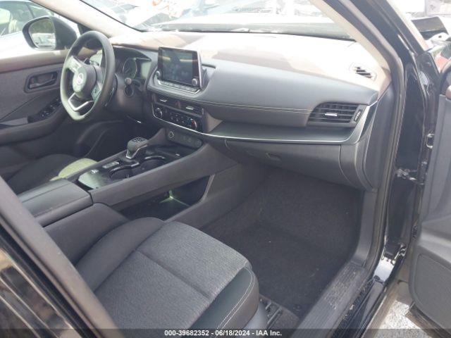 5N1AT3AA2MC848935 Nissan Rogue S Fwd