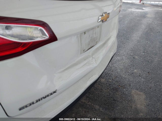 Chevrolet EQUINOX LS 2019 3GNAXHEV9KS565787 Image 18