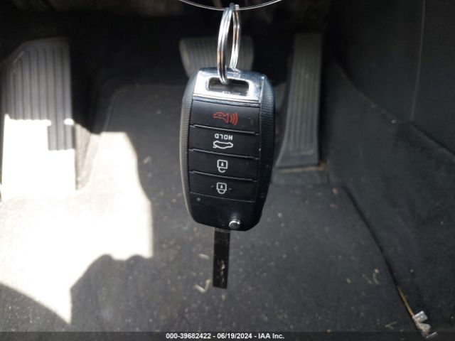 5XXGT4L36KG296355 KIA Optima Lx