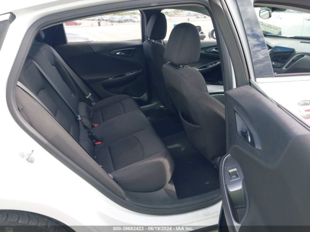 1G1ZG5ST2MF040812 Chevrolet Malibu Fwd Rs