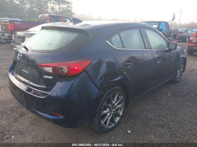 3MZBN1L34JM259821 Mazda Mazda3 Touring