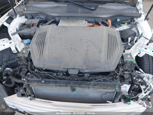 WA1AAAGE1NB014021 Audi E-tron Premium Quattro