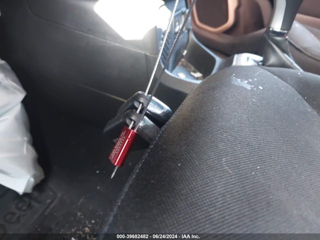 ZACCJAAB7HPG22651 Jeep Renegade Sport Fwd