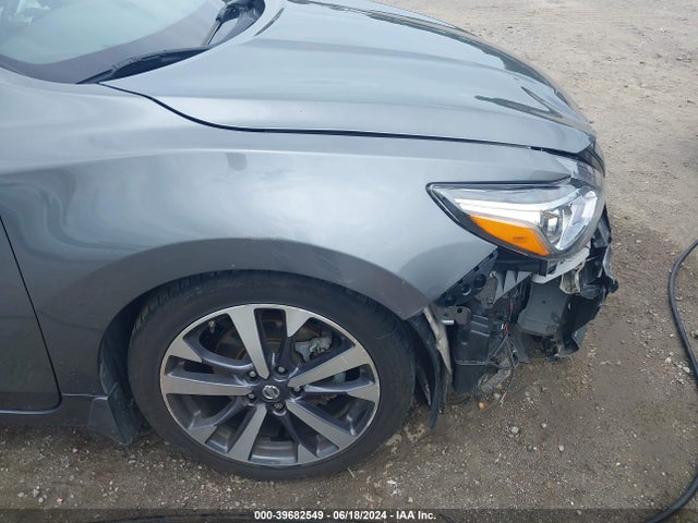 Nissan Altima 2.5 Sr 2016 1N4AL3AP9GC181011 Image 17