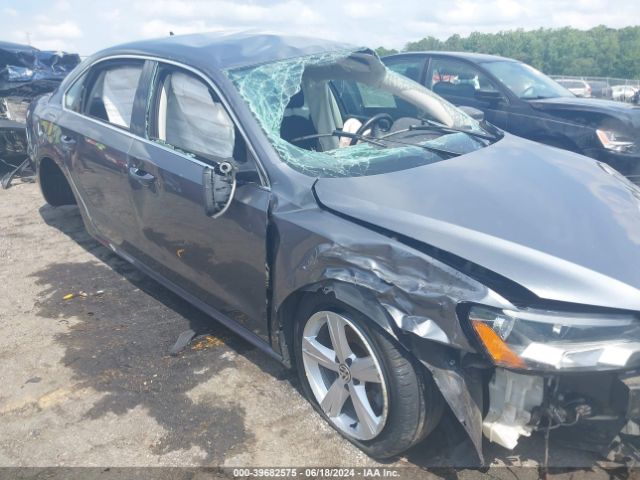 1VWAT7A30FC088176 Volkswagen Passat 1.8t Limited Edition