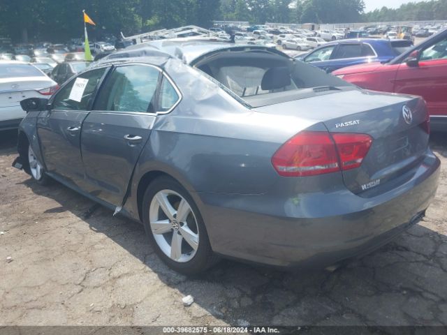 1VWAT7A30FC088176 Volkswagen Passat 1.8t Limited Edition