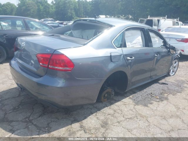 1VWAT7A30FC088176 Volkswagen Passat 1.8t Limited Edition