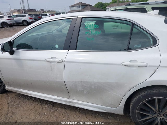 Toyota CAMRY SE 2022 4T1G11AK2NU628851 Image 14