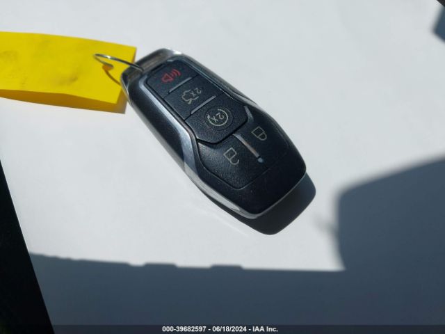 1FA6P8AM9F5400386 Ford Mustang V6