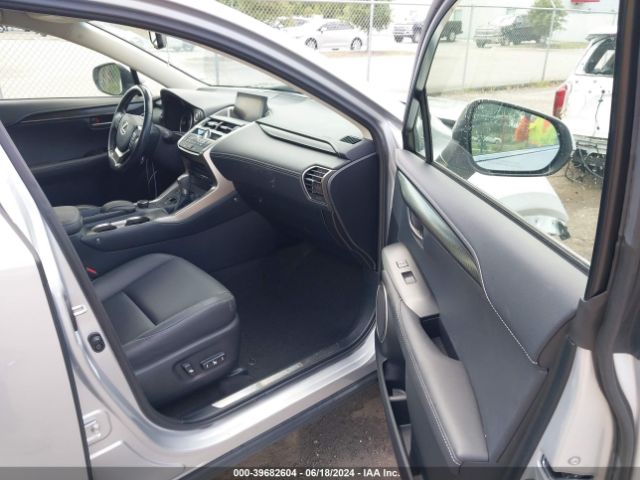 JTJYARBZ5H2067366 Lexus NX 200T