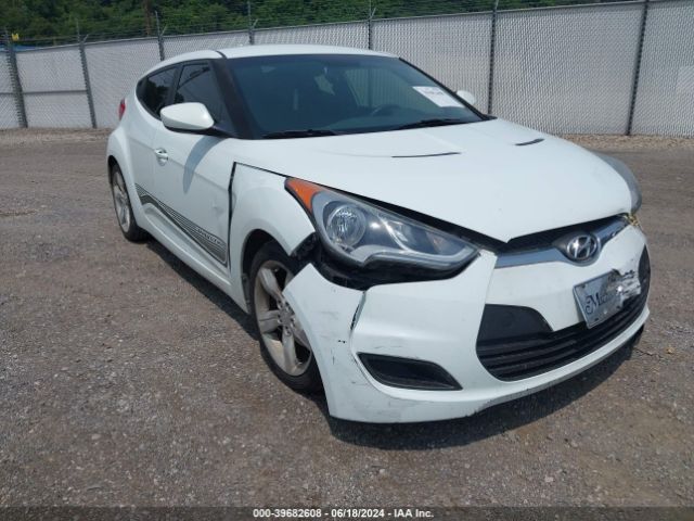 KMHTC6AD2EU184524 Hyundai Veloster Base W/black