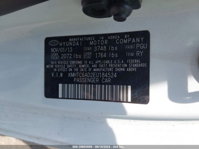KMHTC6AD2EU184524 Hyundai Veloster Base W/black