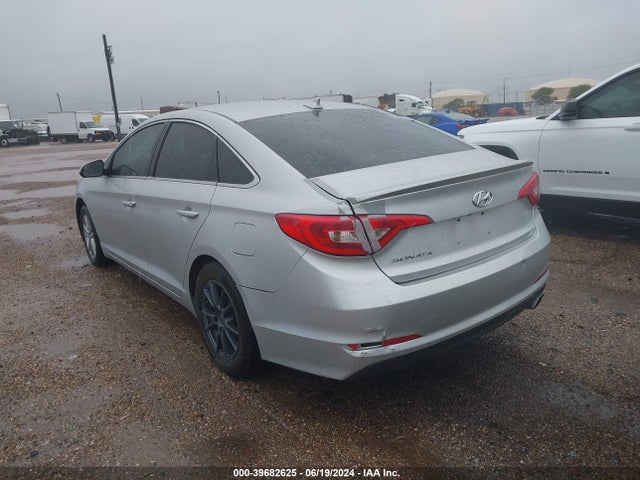 Hyundai SONATA SE 2017 5NPE24AF6HH526643 Image 3
