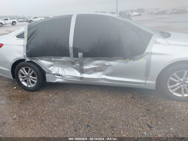 Hyundai SONATA SE 2017 5NPE24AF6HH526643 Image 6