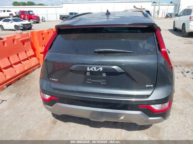 KNDCR3LE2R5146038 KIA Niro Ex Touring