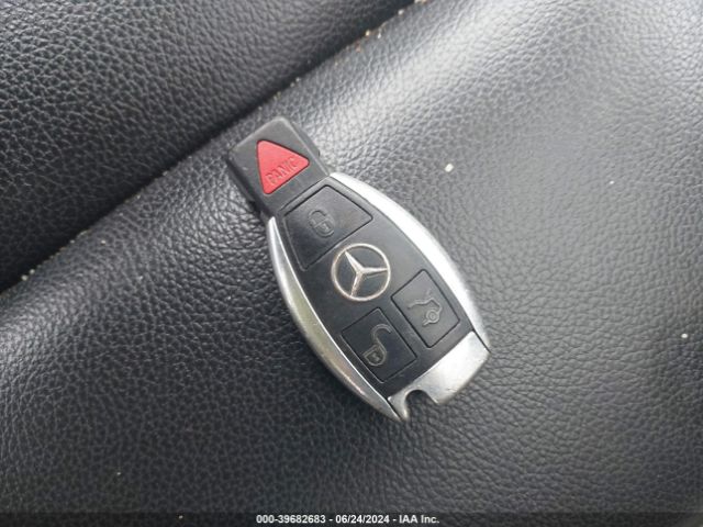 WDCTG4GB3FJ058012 Mercedes-Benz Gla 250 4matic