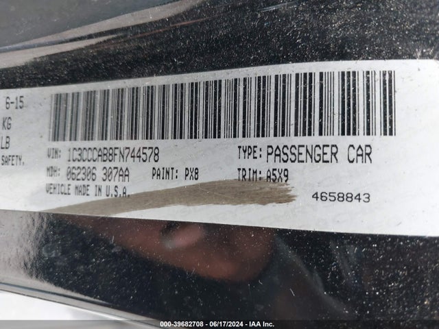 1C3CCCAB8FN744578 Chrysler 200 Limited