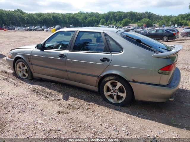 2001 SAAB 9-3 YS3DP55G617008864 Photo 2