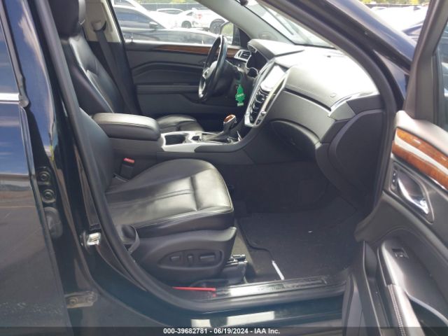 3GYFNEE3XFS510878 Cadillac Srx Luxury Collection