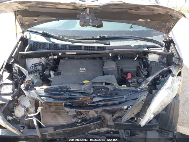 Toyota Sienna Le V6 8 Passenger 2014 5TDKK3DC4ES447038 Image 10