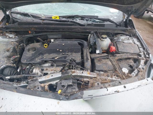 1G1ZG5ST9PF253115 Chevrolet Malibu Fwd Rs