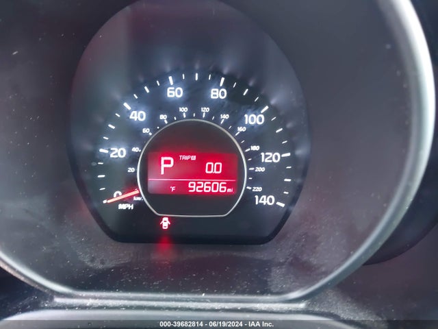 KIA Soul 2015 KNDJN2A24F7216631 Image 15