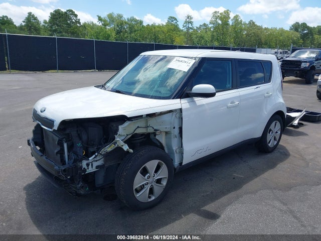 KIA Soul 2015 KNDJN2A24F7216631 Image 2