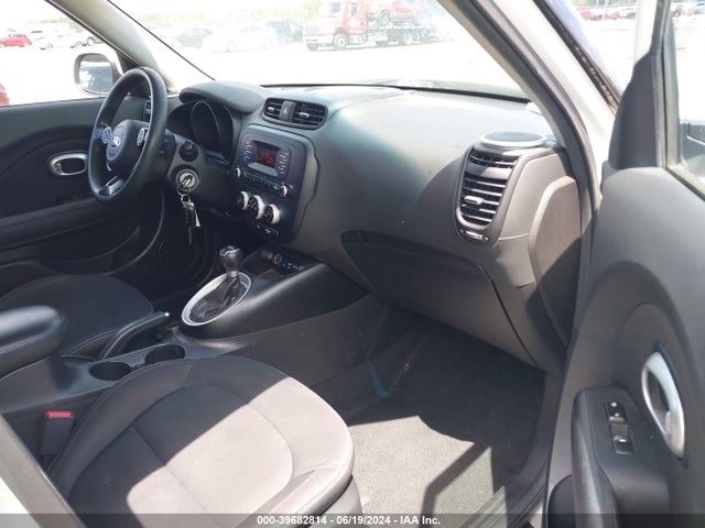 KIA Soul 2015 KNDJN2A24F7216631 Image 5