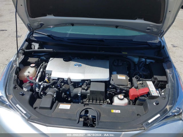Toyota Prius Two Eco 2017 JTDKARFU3H3041947 Image 10