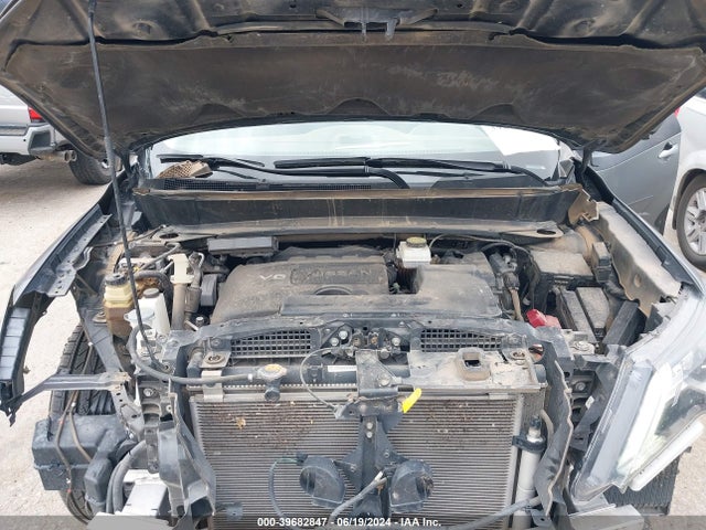 2017 Nissan Pathfinder Sl მანქანა იყიდება აუქციონზე, vin: 5N1DR2MN5HC677642, აუქციონის ნომერი: 39682847