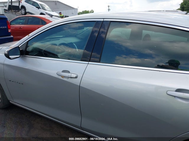 Chevrolet MALIBU LT 2018 1G1ZD5ST5JF138608 Image 14