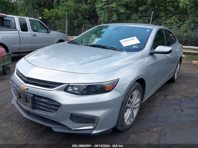 Chevrolet MALIBU LT 2018 1G1ZD5ST5JF138608 Image 2