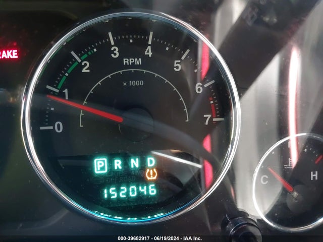 1C4BJWDG4EL187202 Jeep Wrangler Unlimited Freedom Edition