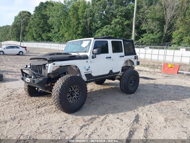 1C4BJWDG4EL187202 Jeep Wrangler Unlimited Freedom Edition