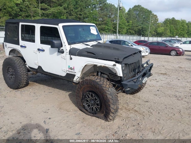 1C4BJWDG4EL187202 Jeep Wrangler Unlimited Freedom Edition
