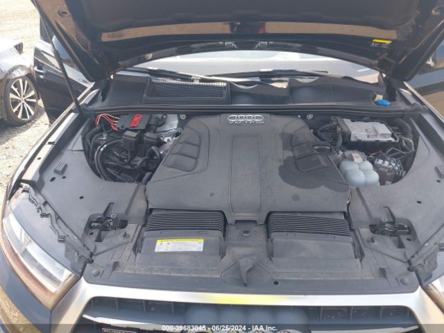 WA1VAAF75JD014798 Audi Q7 3.0t Premium