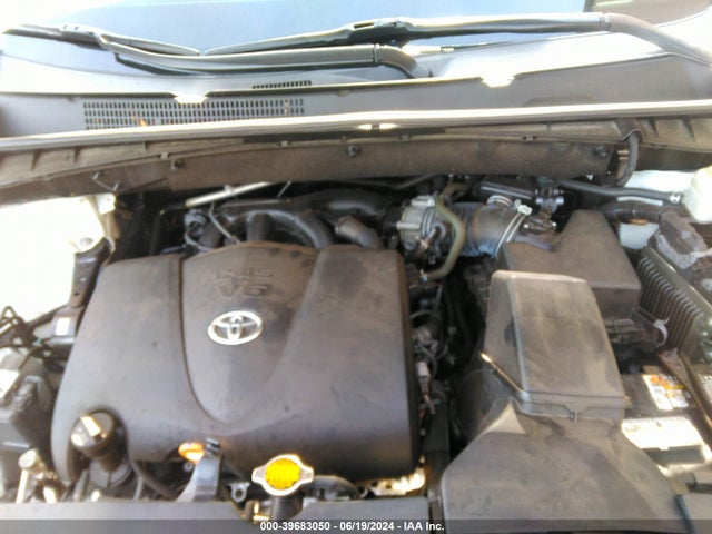 Toyota Highlander Xle 2017 5TDJZRFHXHS448749 Image 10