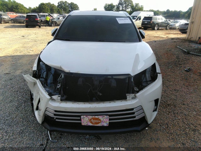 Toyota Highlander Xle 2017 5TDJZRFHXHS448749 Image 13