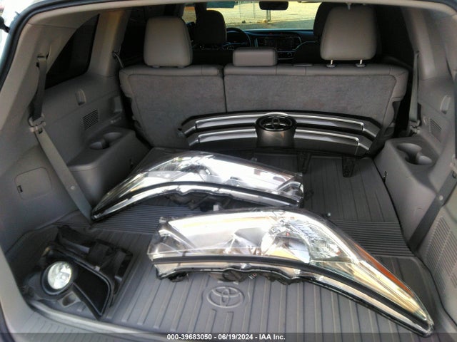 Toyota Highlander Xle 2017 5TDJZRFHXHS448749 Image 12